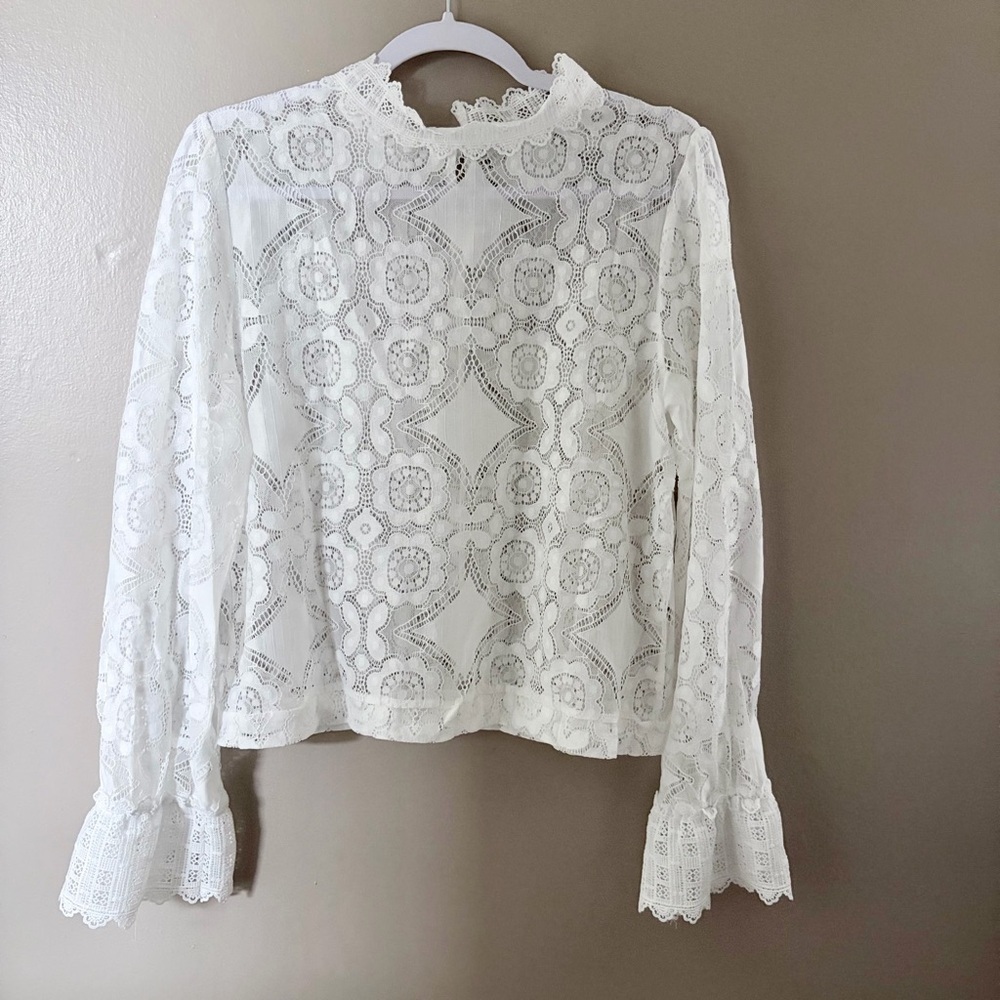 White Floral Lace Mock Neck Blouse Ruffle Cuff L